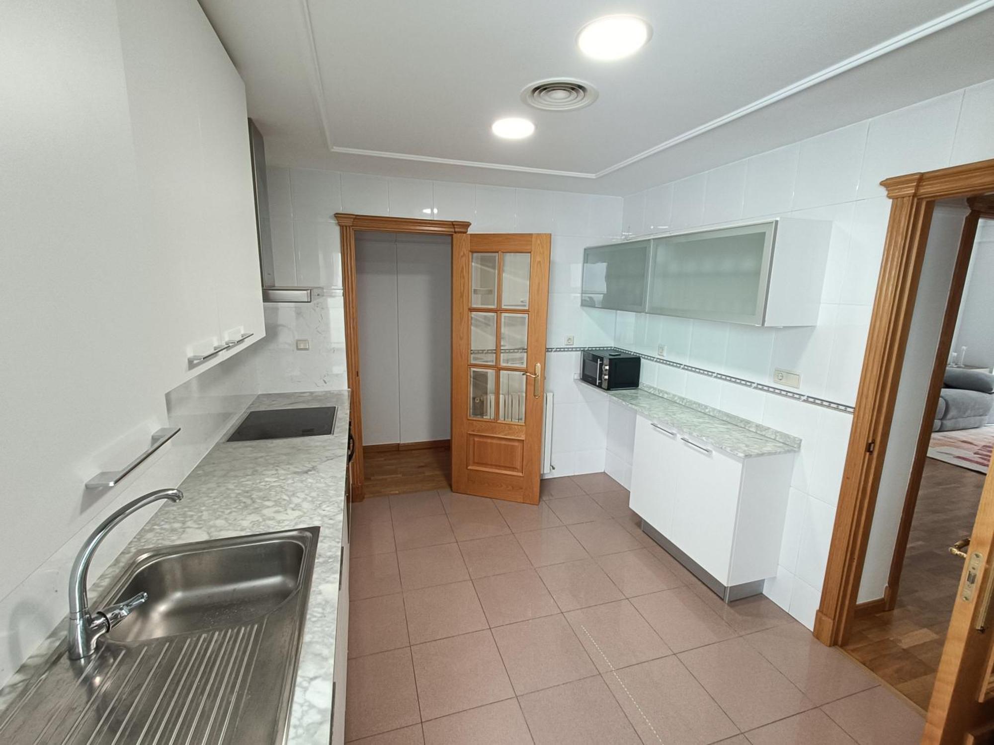 Piso En Pleno Centro De Albacete Con Garaje 아파트 외부 사진